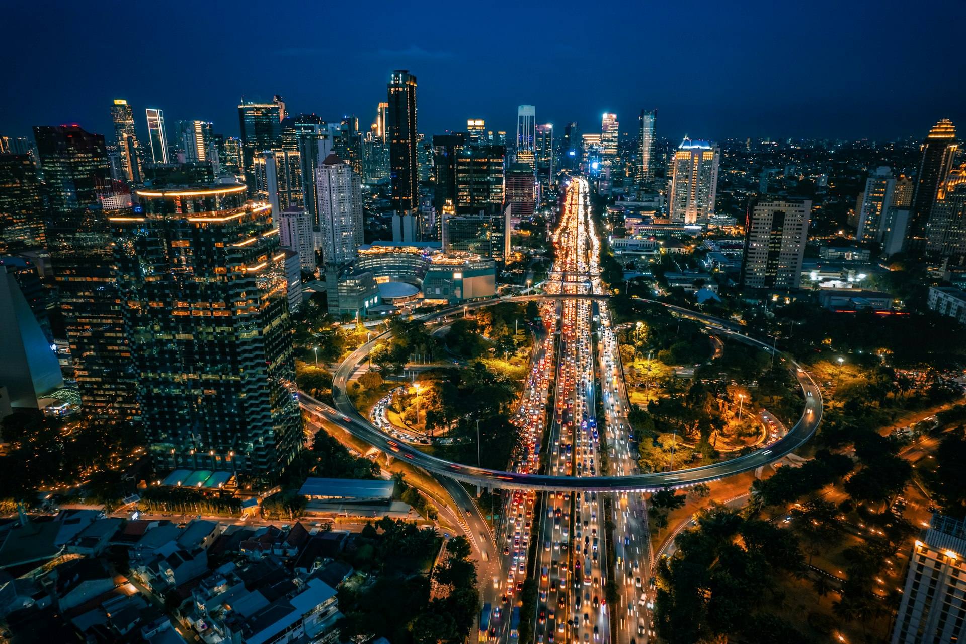 Cakrawala Jakarta pada senja hari